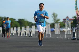 BIB: 
                            <button type="button" onclick="openModal(5172956)" class="btn btn-primary btn-sm float-right btn-popup" data-toggle="modal" data-target=".modal-high-quality">
                        <i class="fas fa-shopping-cart"></i> Add to Cart
                    </button>
                                            <button type="button" onclick="isThisMe(5172956, true)" class="btn btn-success btn-sm float-right btn-popup btn-isme hidden" data-toggle="tooltip" data-placement="bottom" title="นี่คือรูปของคุณใช่ไหม คลิกที่นี่เพื่อเอาเข้าอัลบั้ม">
                        <i class="fas fa-plus"></i> Add to album
                    </button>
                    <button type="button" onclick="isThisMe(5172956, false)" class="btn btn-warning btn-sm float-right btn-popup btn-isnotme hidden">
                        <i class="fas fa-ban"></i> Remove from album
                    </button>